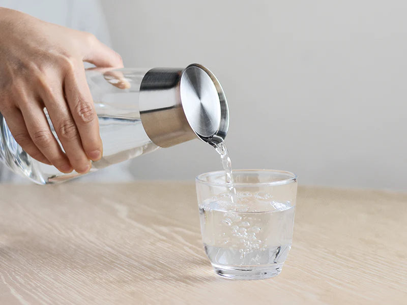 LUCE water carafe 750ml / 25oz