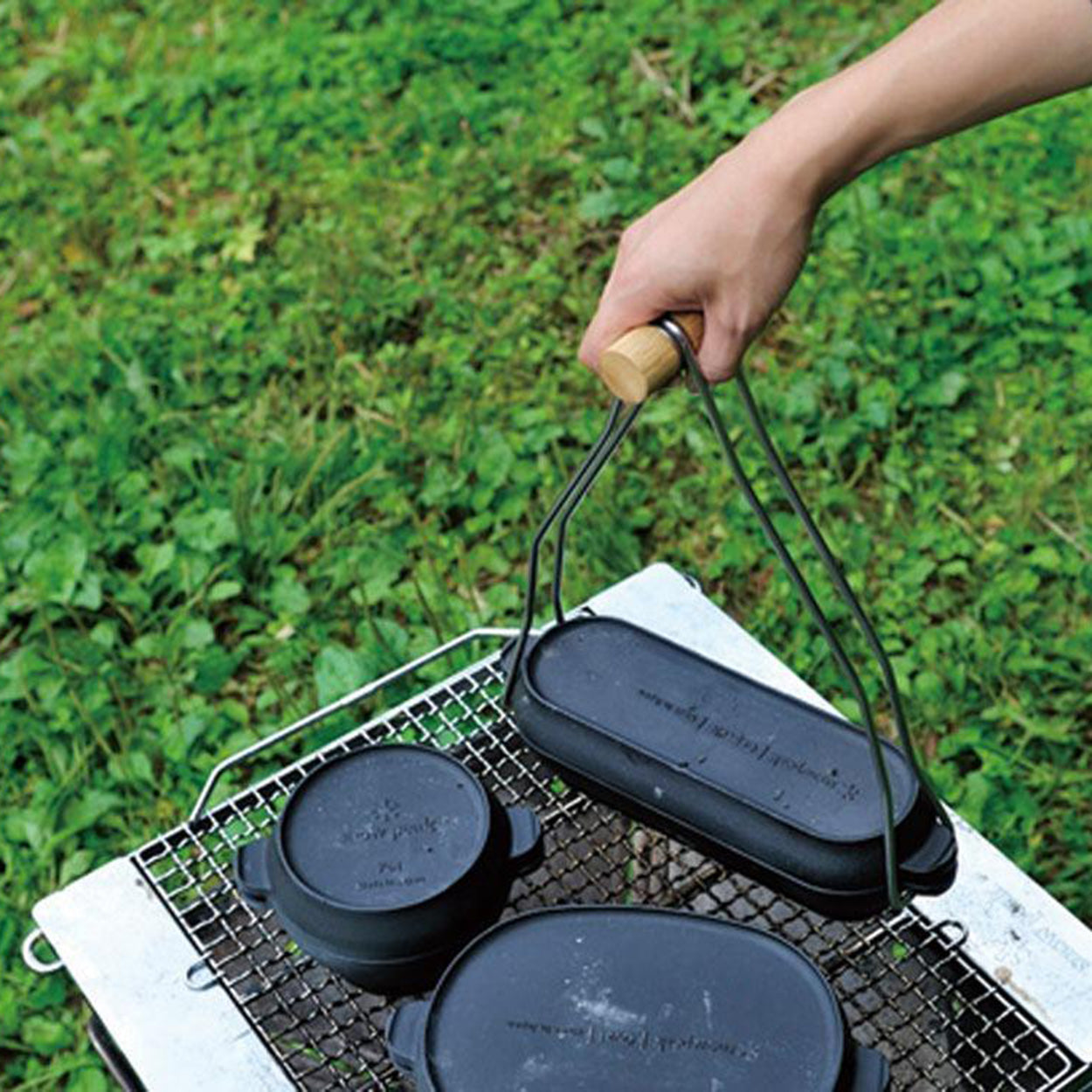 Micro Cast Iron Lifter