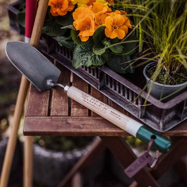 The Holly Garden Shovel - Green