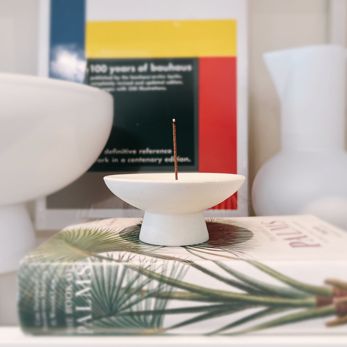 SHIBUI Porcelain Incense Holder - White Mountain Jade