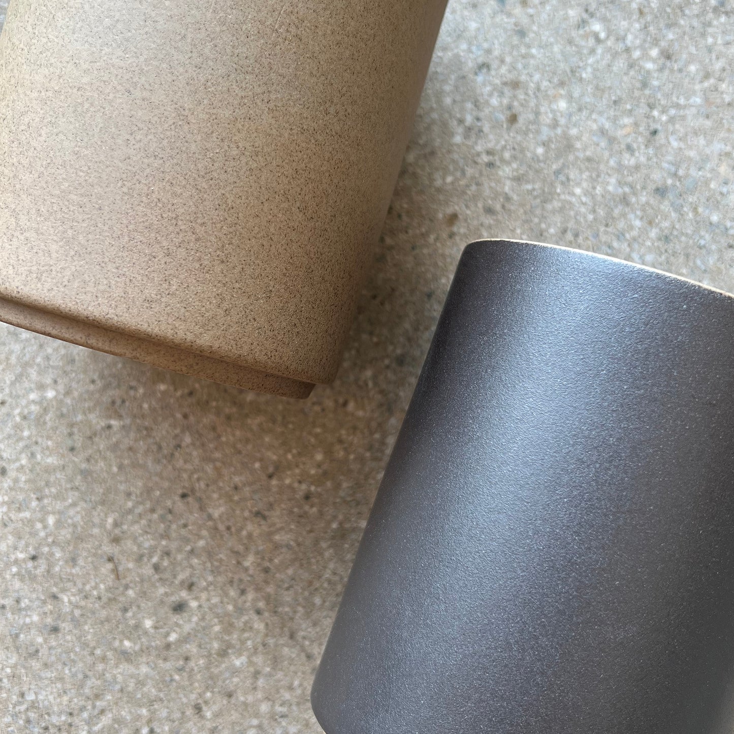 Mug 3 3/8" x 4 1/8" - Black