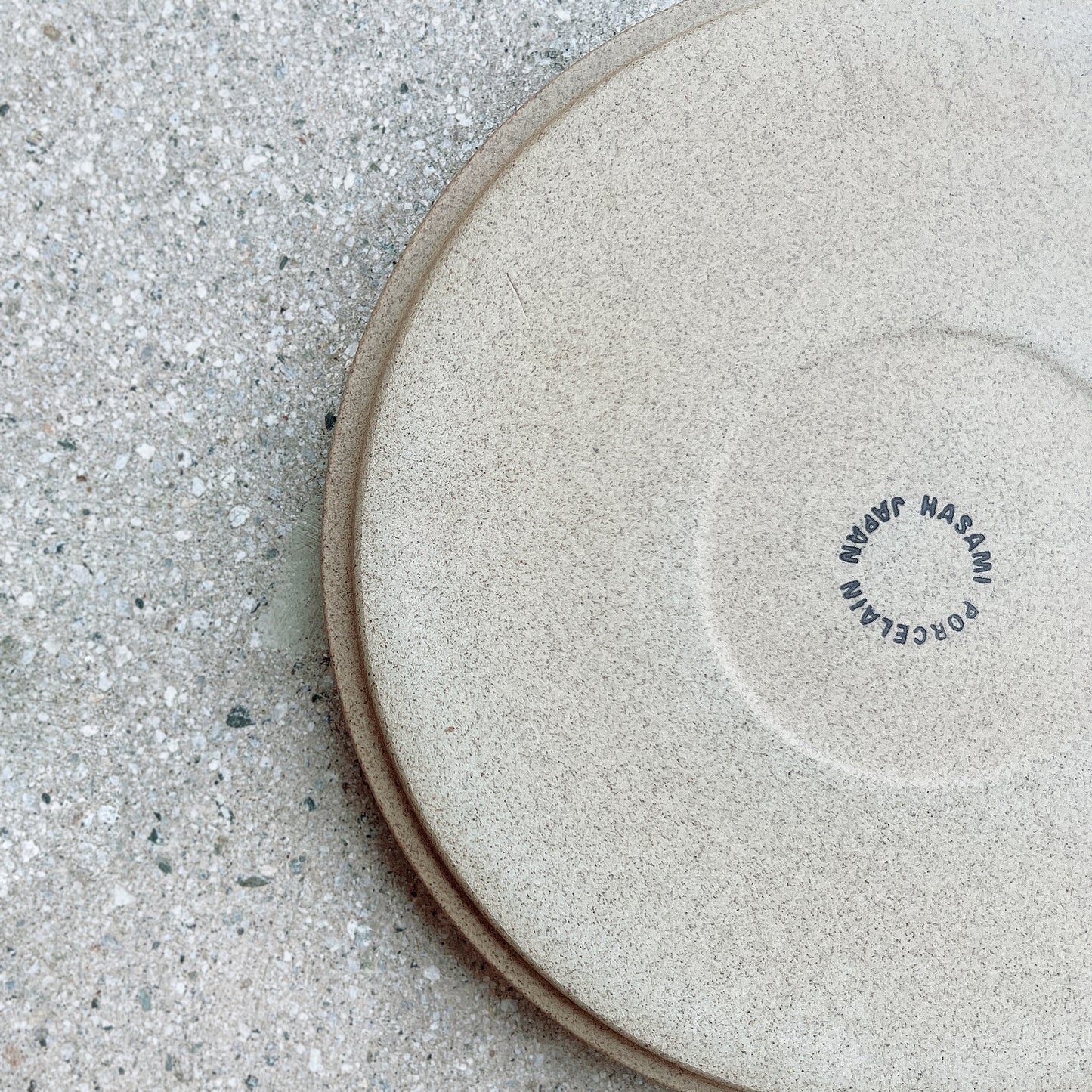 Plate 8 5/8" x 7/8" - Natural