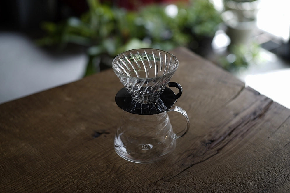 V60 Glass Coffee Dripper 02 with Round Base