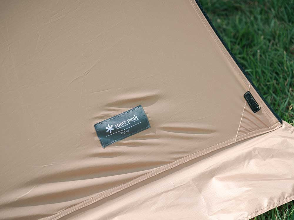 locking tent at festival Festival: Land Lock Pro. Air Set