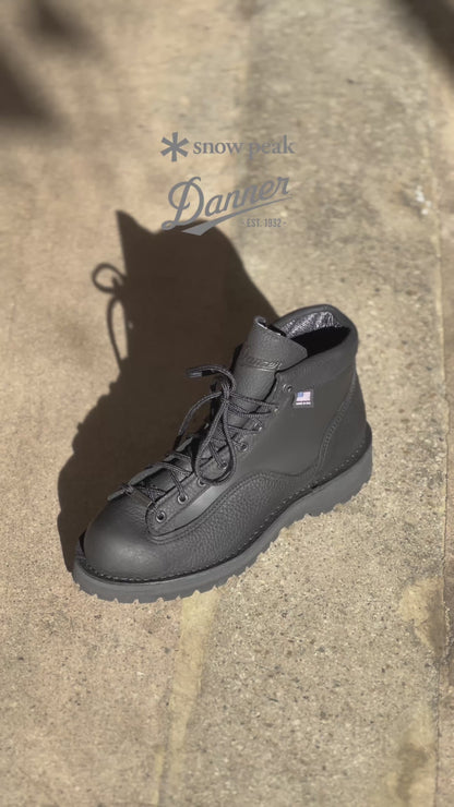 Women's Snow Peak x Danner Light II - Black